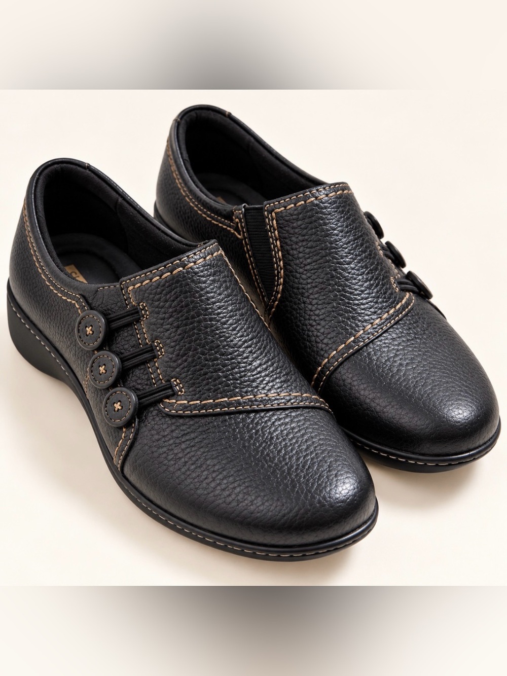 Clarks Collection Cushion Soft Black Leather Slip-On Comfort Shoes Women’s 7 M